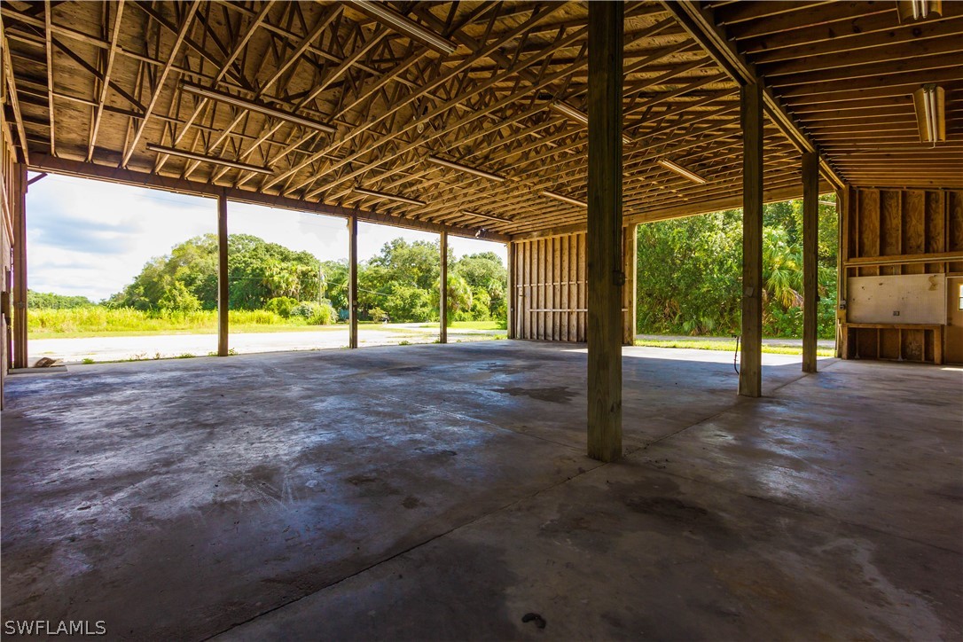 2871 Styles Road Alva, FL 33920 - Photo 29 of 33 a view of outdoor space with porch