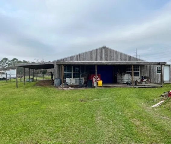 $490,000 | 609 County Road 351, Alvin, TX 77511
