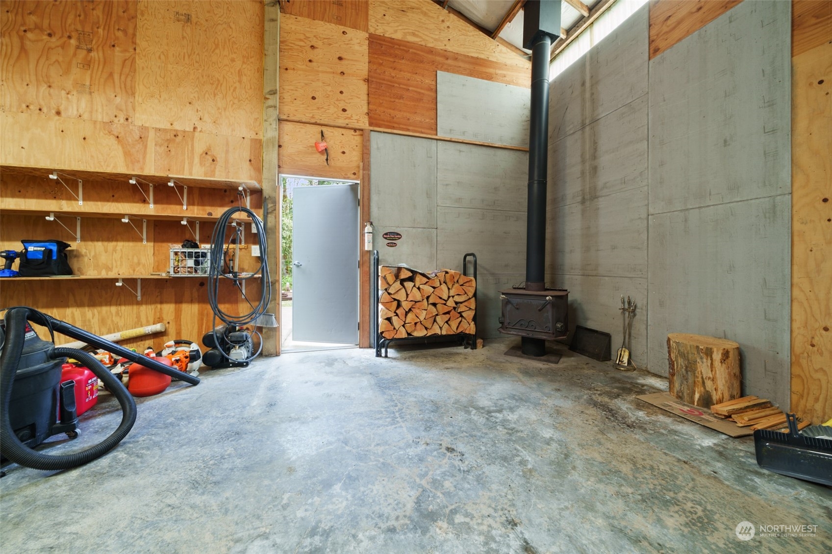 5535 Johnson Point Road Northeast Olympia, WA 98516 - Photo 29 of 38 Gallery Image 29