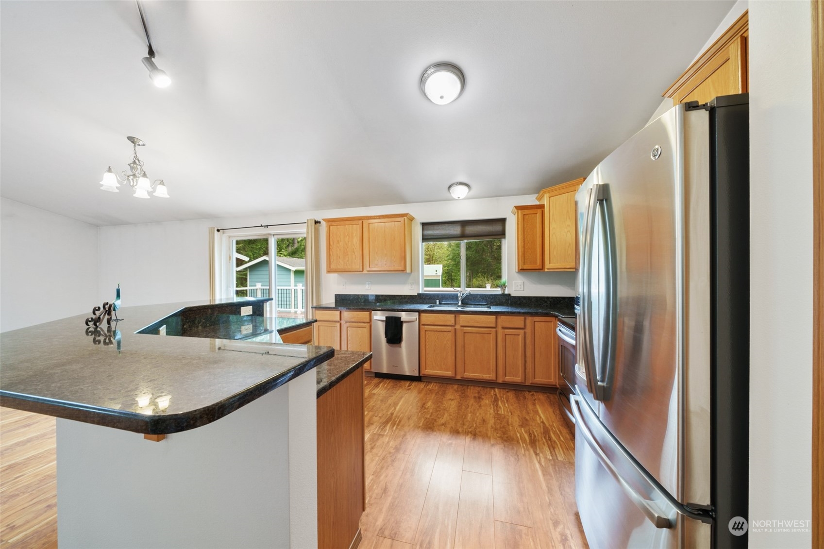 5535 Johnson Point Road Northeast Olympia, WA 98516 - Photo 9 of 38 Gallery Image 9