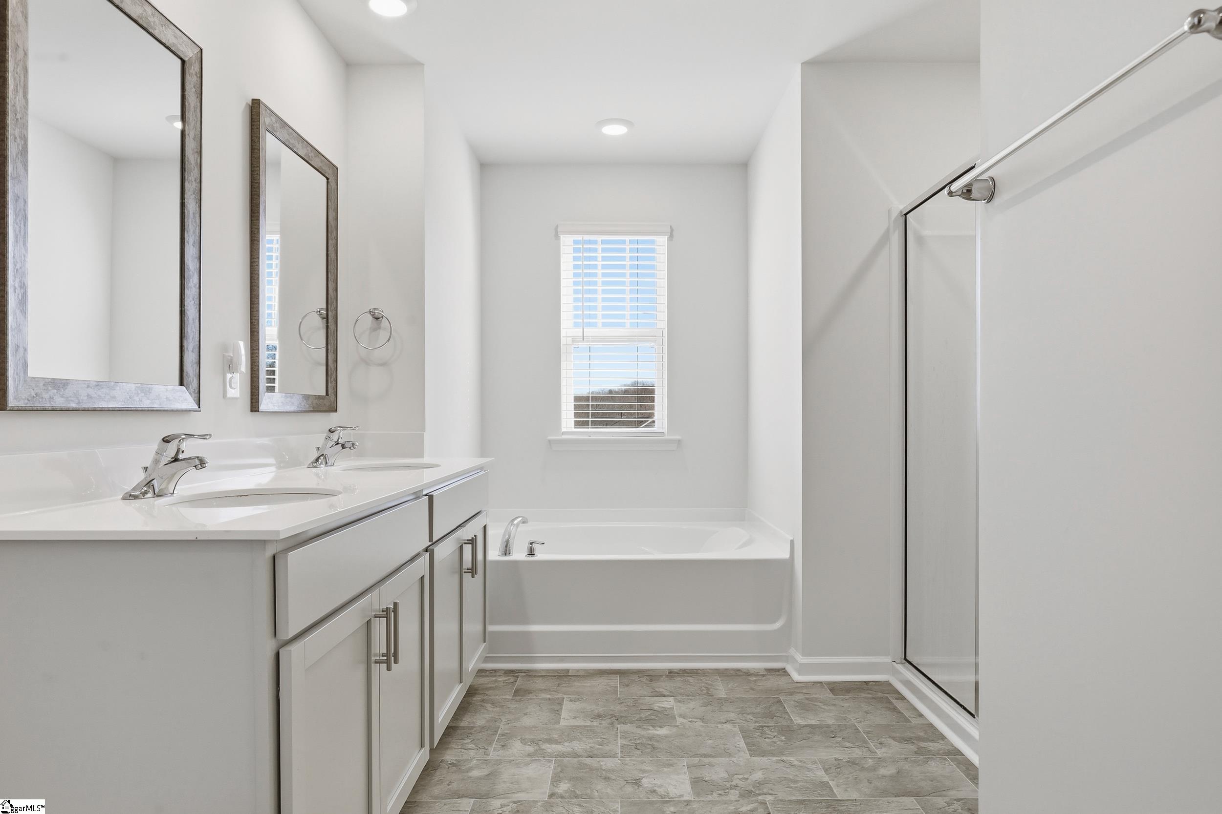 870 Barlow Lane Woodruff, SC 29388 - Photo 8 of 29