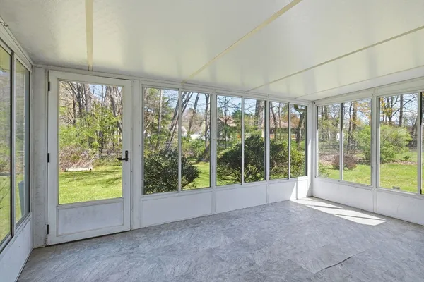 $359,000 | 7 Dragon Circle, Easthampton, MA 01027