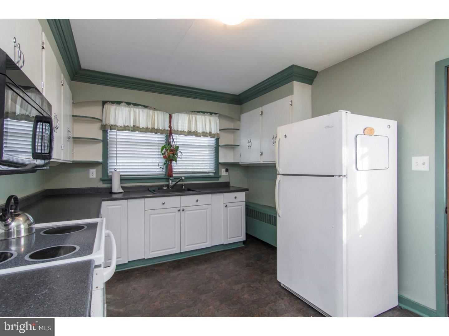 500 King Street Spring City, PA 19475 - Photo 14 of 25 Kitchen