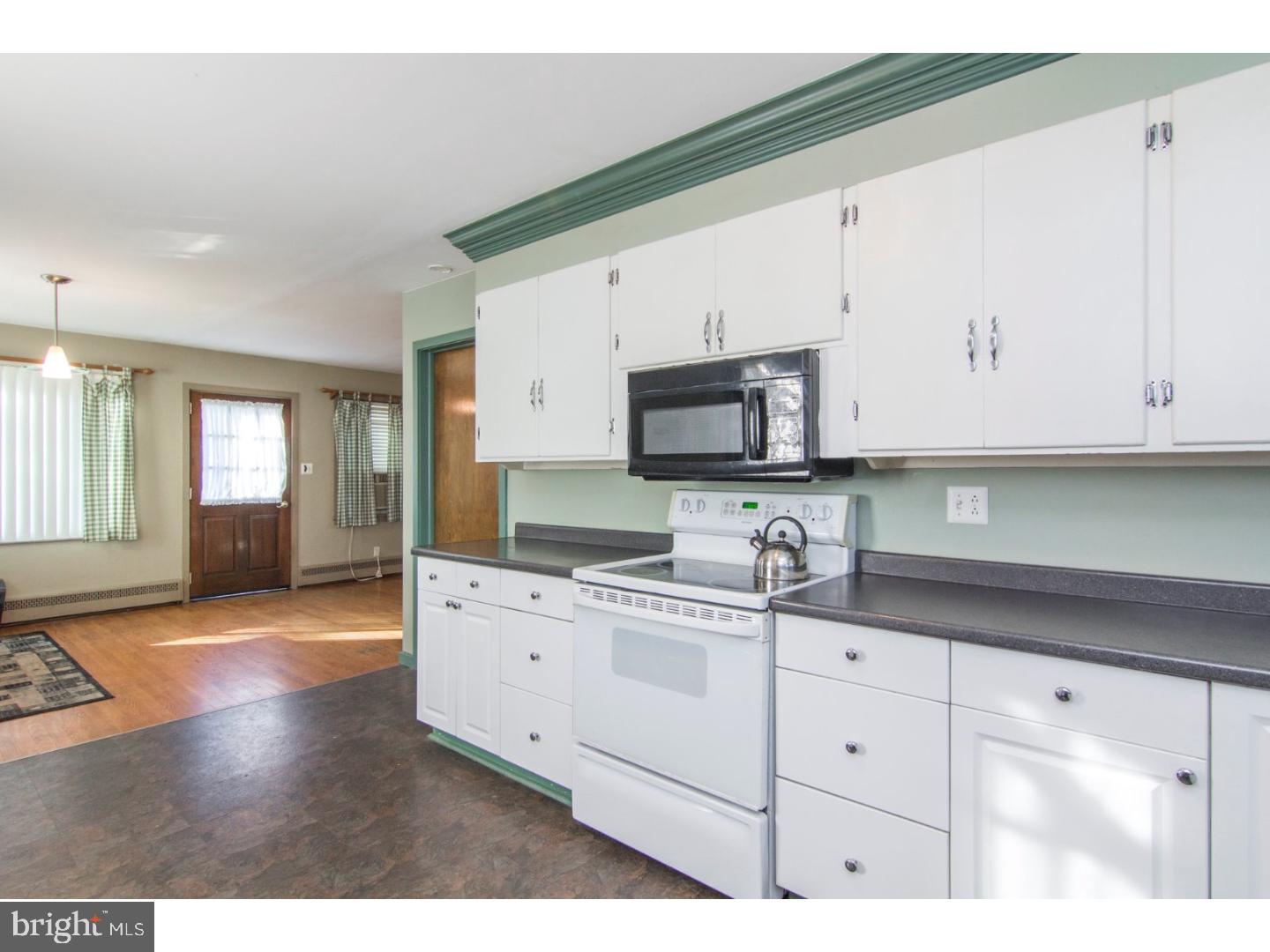 500 King Street Spring City, PA 19475 - Photo 15 of 25 Kitchen