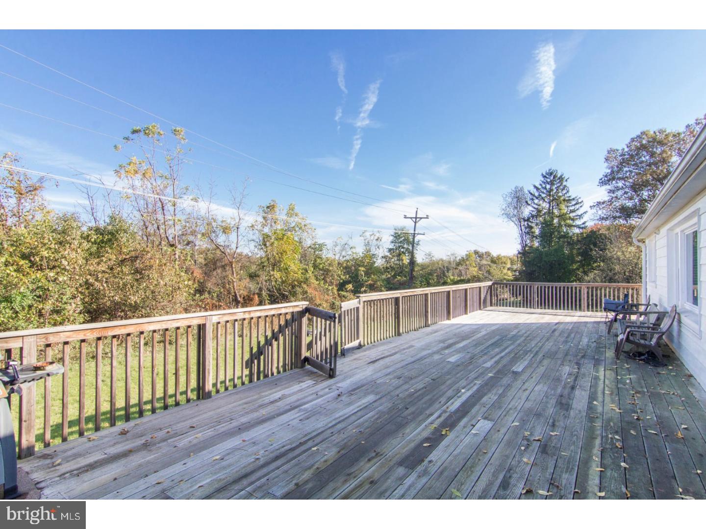500 King Street Spring City, PA 19475 - Photo 5 of 25 Deck
