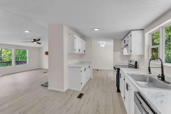 $164,900 | 360 Hawk Hill, Clifton, SC 29307
