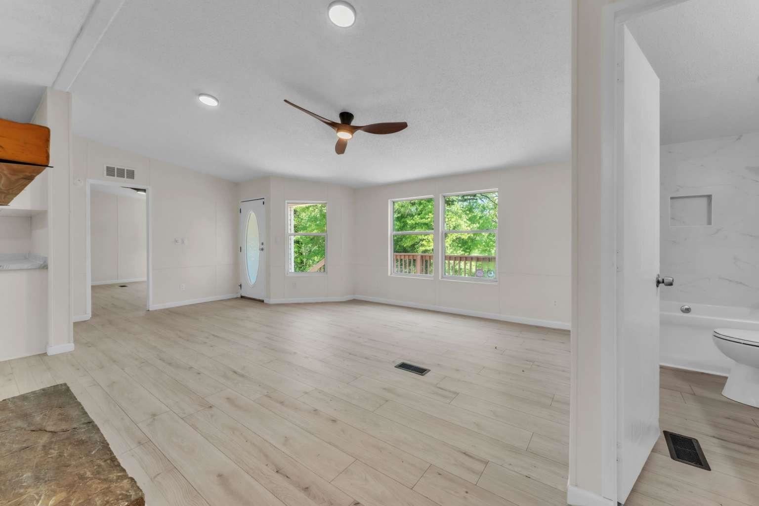360 Hawk Hill Clifton, SC 29307 - Photo 6 of 25