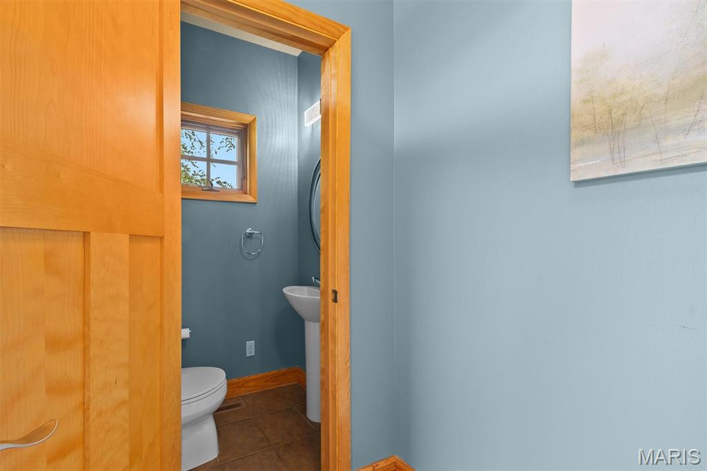 1321 Bossler Lane O'Fallon, IL 62269 - Photo 5 of 60