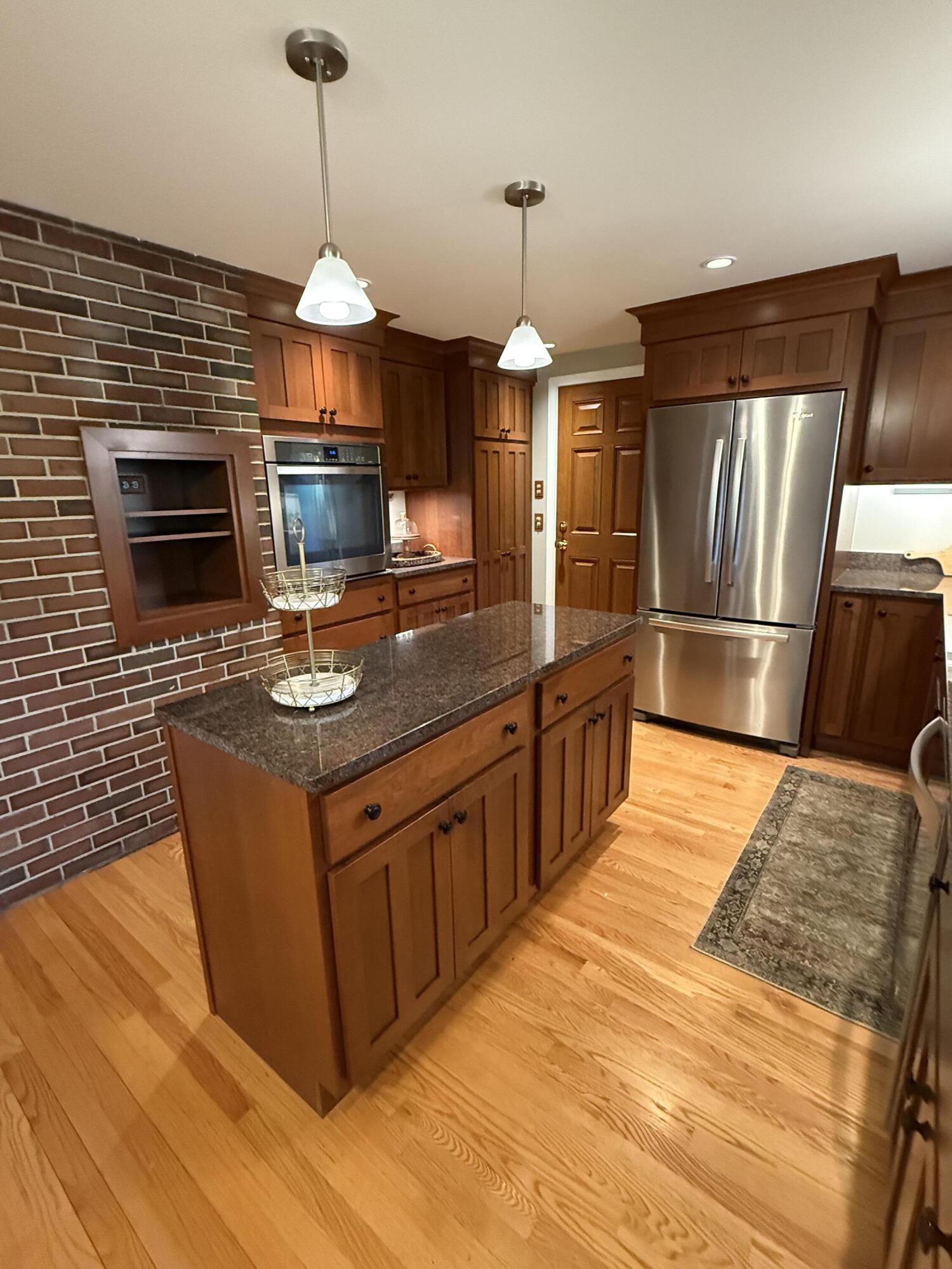 36 Pinewood Drive Cumberland, ME 04021 - Photo 5 of 38 island 2