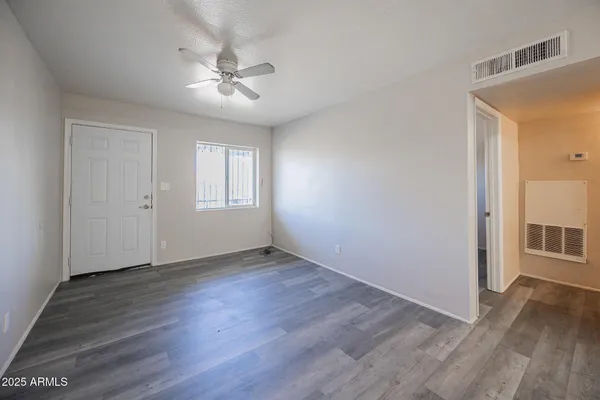 $795 | 1703 West Mountain View Road, Unit 14, Phoenix, AZ 85021
