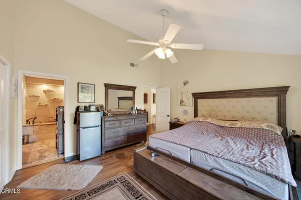 $950,000 | 59 Rosehedge Lane, Oak Park, CA 91377