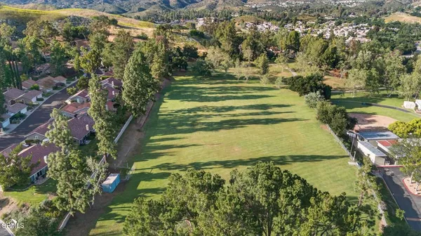 $950,000 | 59 Rosehedge Lane, Oak Park, CA 91377