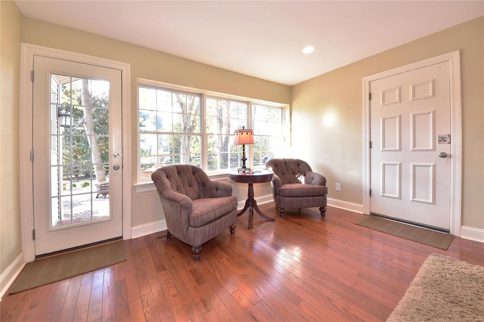 803 Kings Cliff Road St. Louis, MO 63122 - Photo 14 of 56 Gallery Image 14