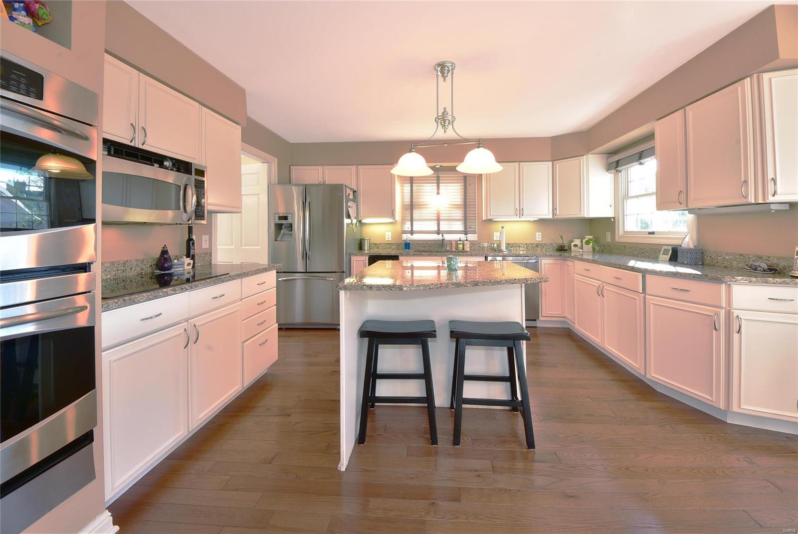 803 Kings Cliff Road St. Louis, MO 63122 - Photo 22 of 56 Gallery Image 22