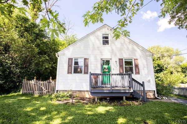 $229,900 | 4563 Wilcox Place, Onondaga, NY 13078