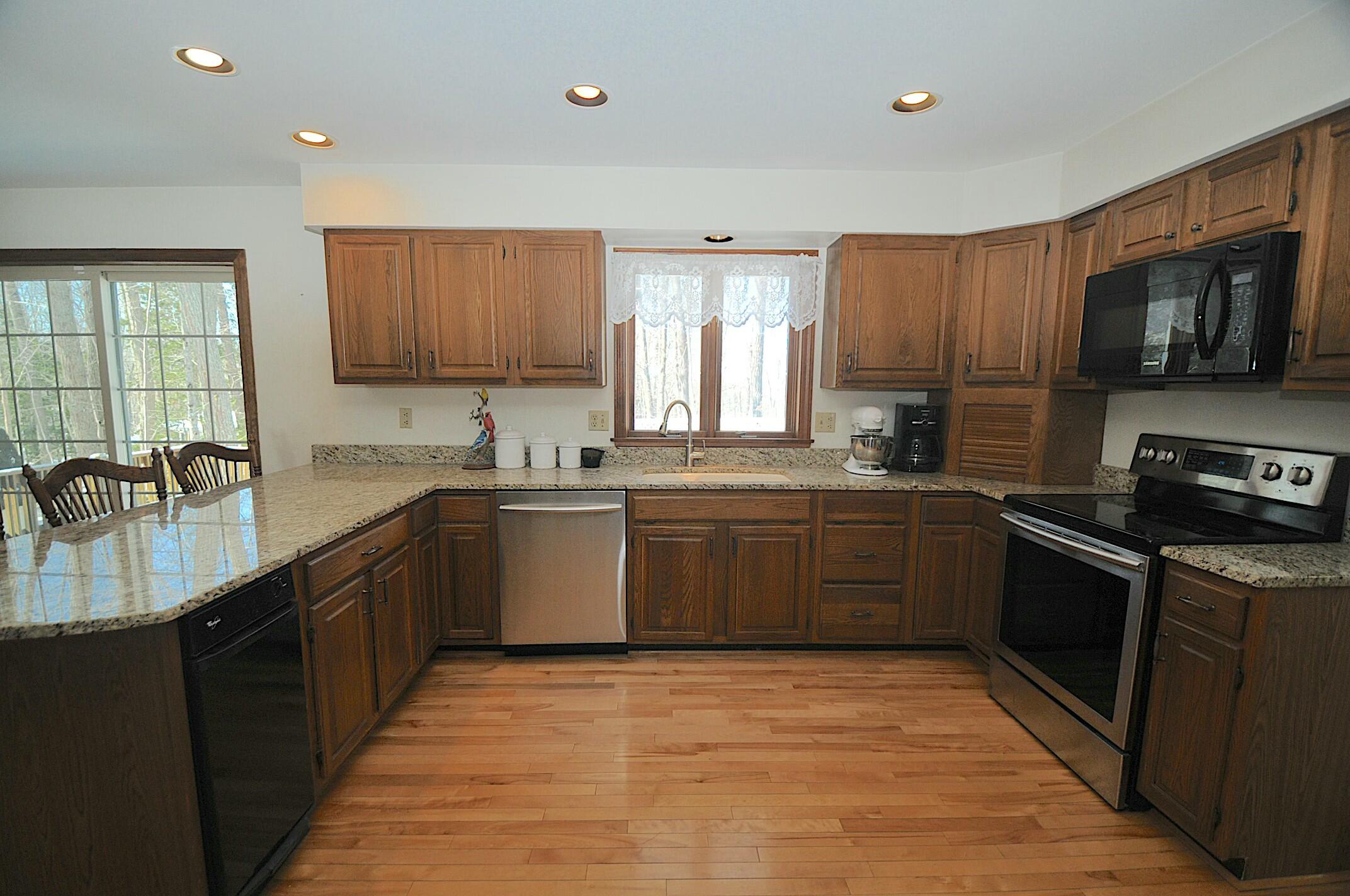 8 Silver Ridge Road Bangor, ME 04401 - Photo 16 of 56 tempImageF0ZA4A