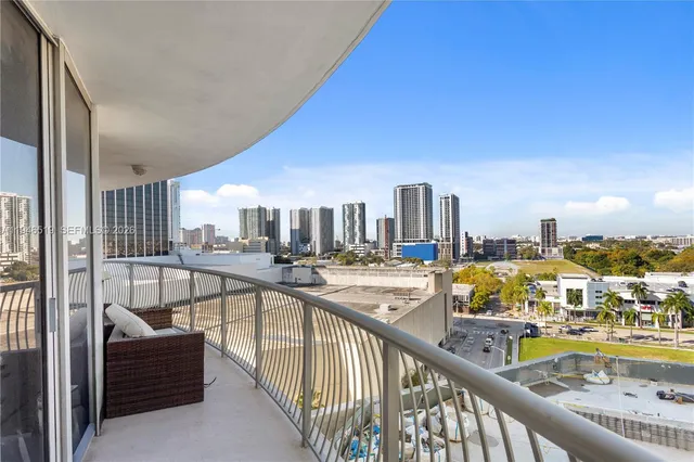 $550,000 | 1750 North Bayshore Drive, Unit 1415, Miami, FL 33132