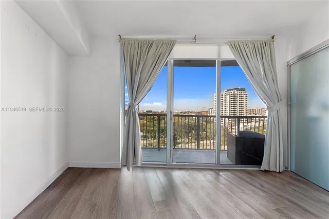 $550,000 | 1750 North Bayshore Drive, Unit 1415, Miami, FL 33132