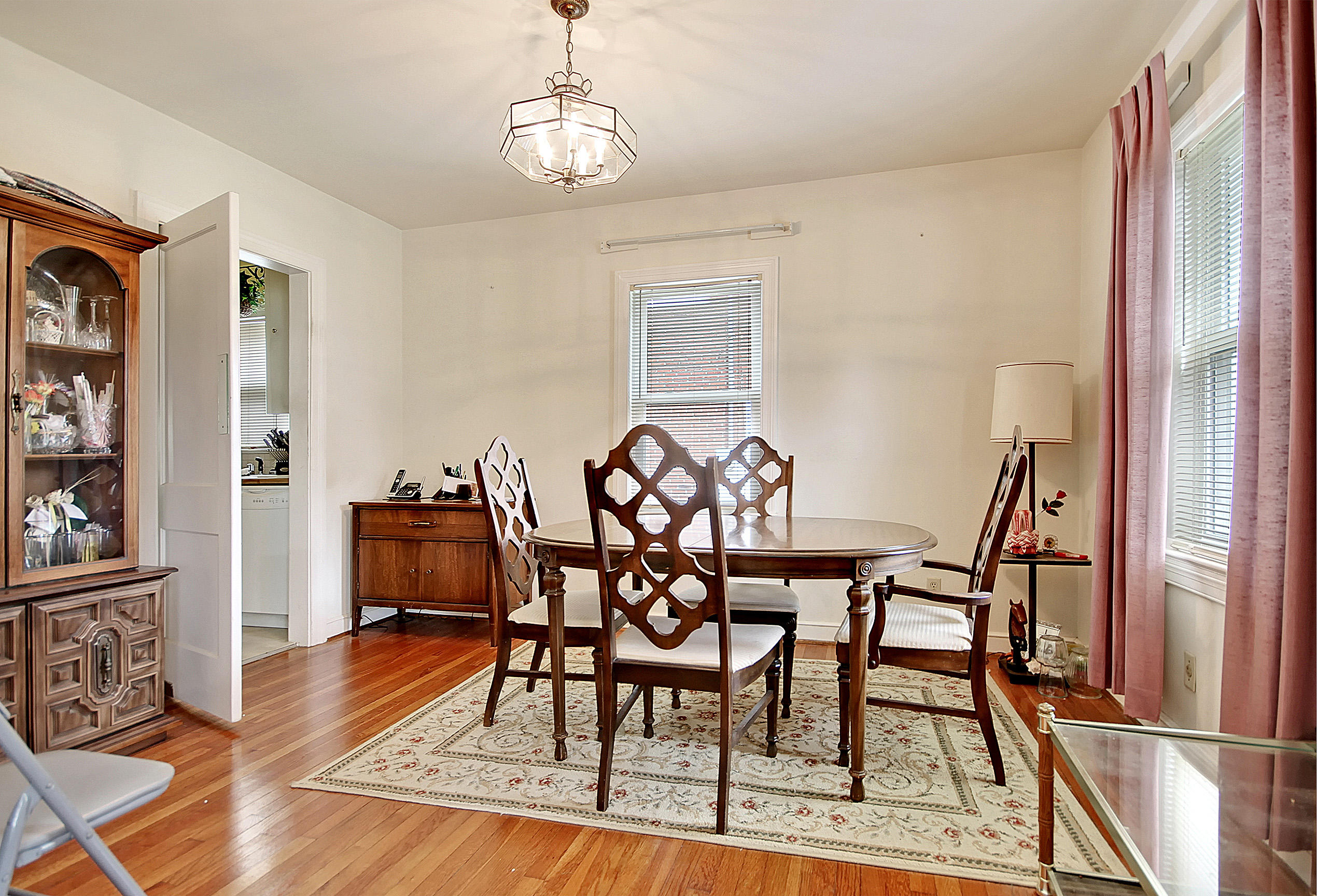 98 Gordon Street Charleston, SC 29403 - Photo 11 of 46 98 Gordon Street Charleston SC 29403