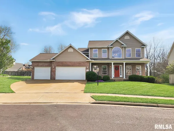 $445,000 | 7014 North Bradford Place, Peoria, IL 61614