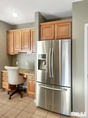 $445,000 | 7014 North Bradford Place, Peoria, IL 61614