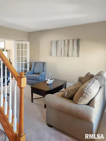 $445,000 | 7014 North Bradford Place, Peoria, IL 61614