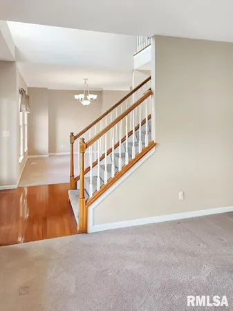 $445,000 | 7014 North Bradford Place, Peoria, IL 61614