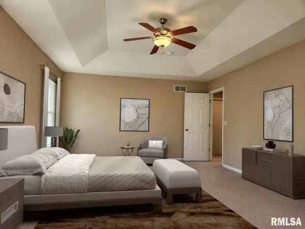 $445,000 | 7014 North Bradford Place, Peoria, IL 61614