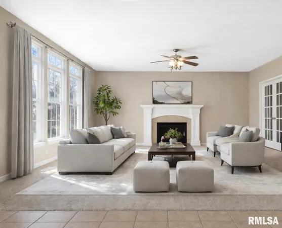 $445,000 | 7014 North Bradford Place, Peoria, IL 61614
