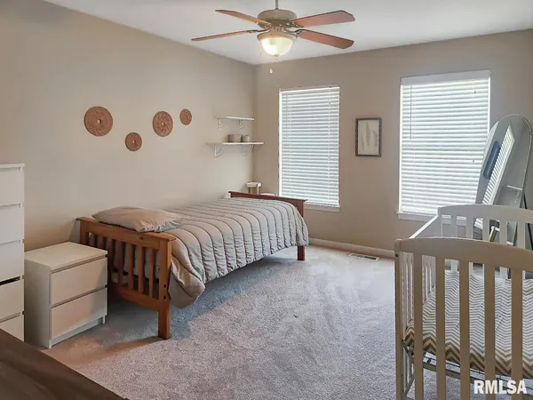 $445,000 | 7014 North Bradford Place, Peoria, IL 61614