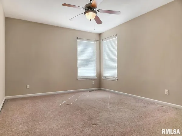 $445,000 | 7014 North Bradford Place, Peoria, IL 61614
