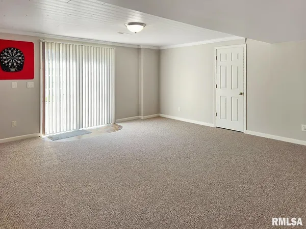 $445,000 | 7014 North Bradford Place, Peoria, IL 61614