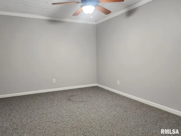 $445,000 | 7014 North Bradford Place, Peoria, IL 61614