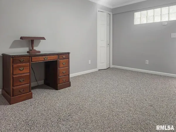 $445,000 | 7014 North Bradford Place, Peoria, IL 61614