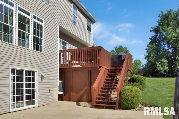 $445,000 | 7014 North Bradford Place, Peoria, IL 61614
