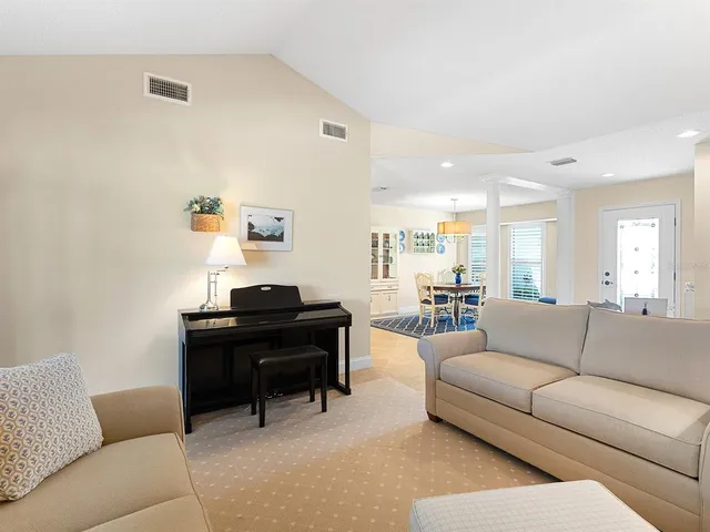 $584,000 | 1763 Cartina Way, Venice, FL 34292