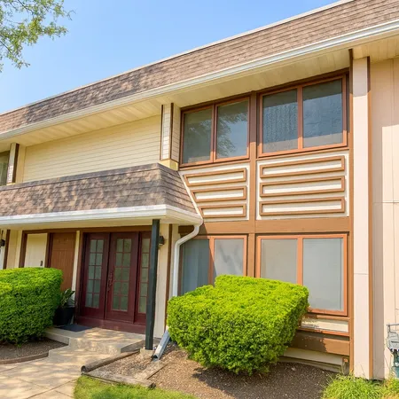$289,900 | 5567 Court F, Unit 5567, Hanover Park, IL 60133