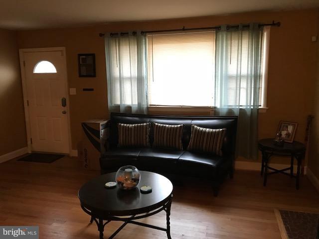 7209 Loch Raven Road Temple Hills, MD 20748 - Photo 7 of 21 Living Room