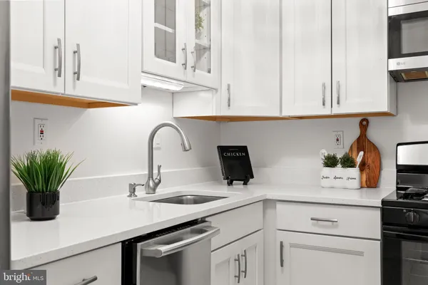 $359,000 | 300 M Street Southwest, Unit N808, Washington, DC 20024