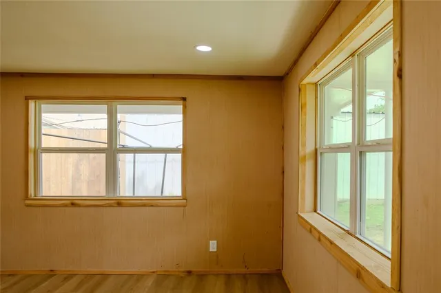 $219,000 | 32 Pueblo Drive, Gordonville, TX 76245