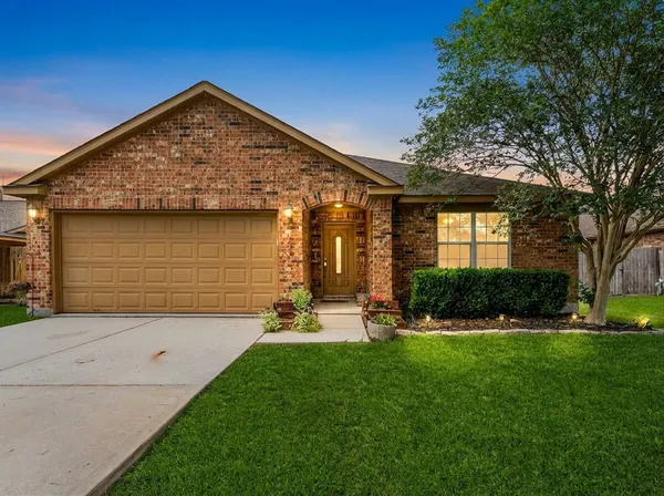 $300,000 | 407 Corydon Drive, Houston, TX 77336