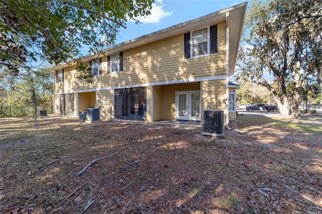 2915 Southwest 35th Place, Unit 102 Gainesville, FL 32608 - Photo 31 of 32