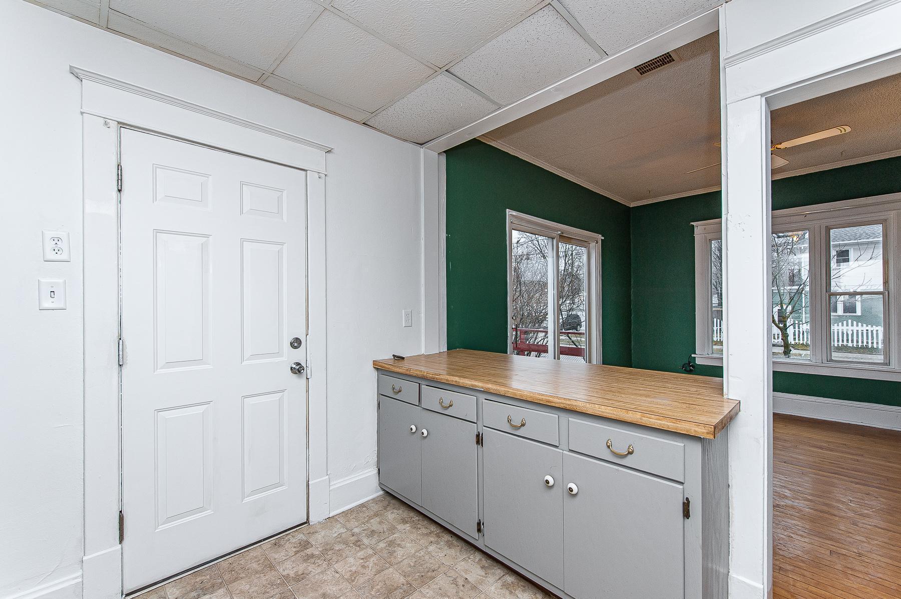 31 8th Street Northeast Rochester, MN 55906 - Photo 8 of 12