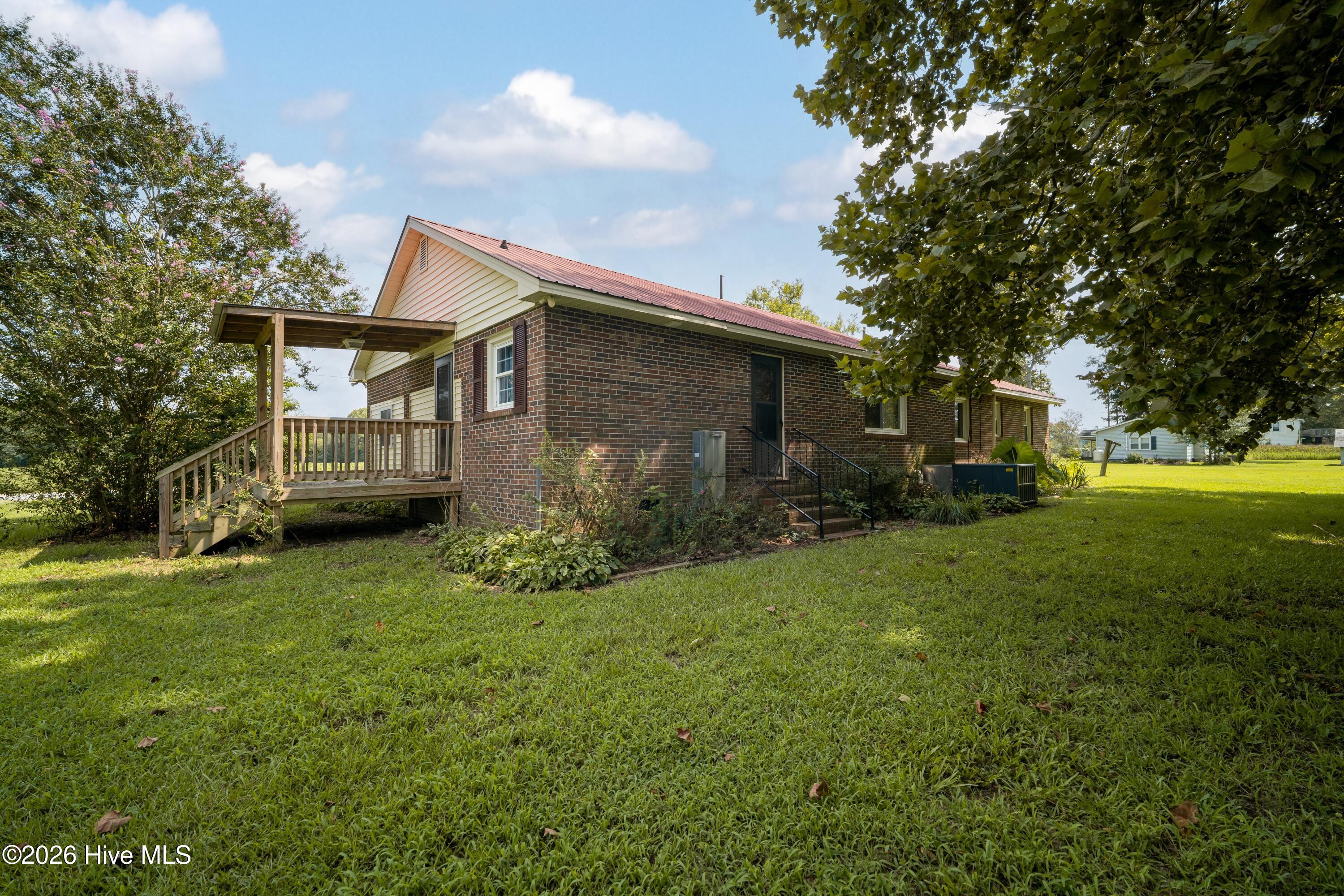 350 Futrell Road Richlands, NC 28574 - Photo 28 of 33 Gallery Image 28