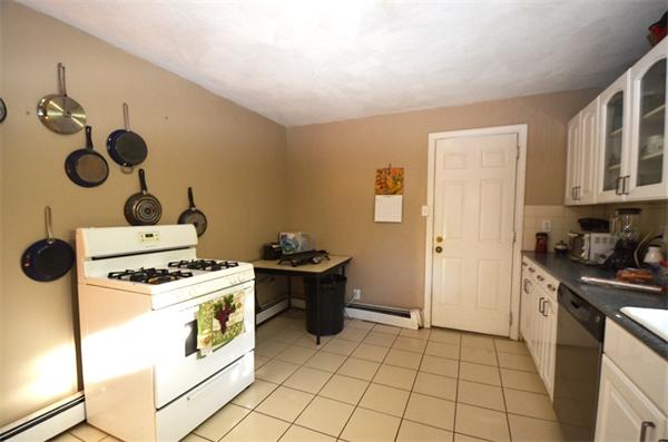 33-35 Cambria Road Waltham, MA 02453 - Photo 18 of 29