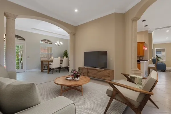 $475,000 | 6124 57th Court, Vero Beach, FL 32967