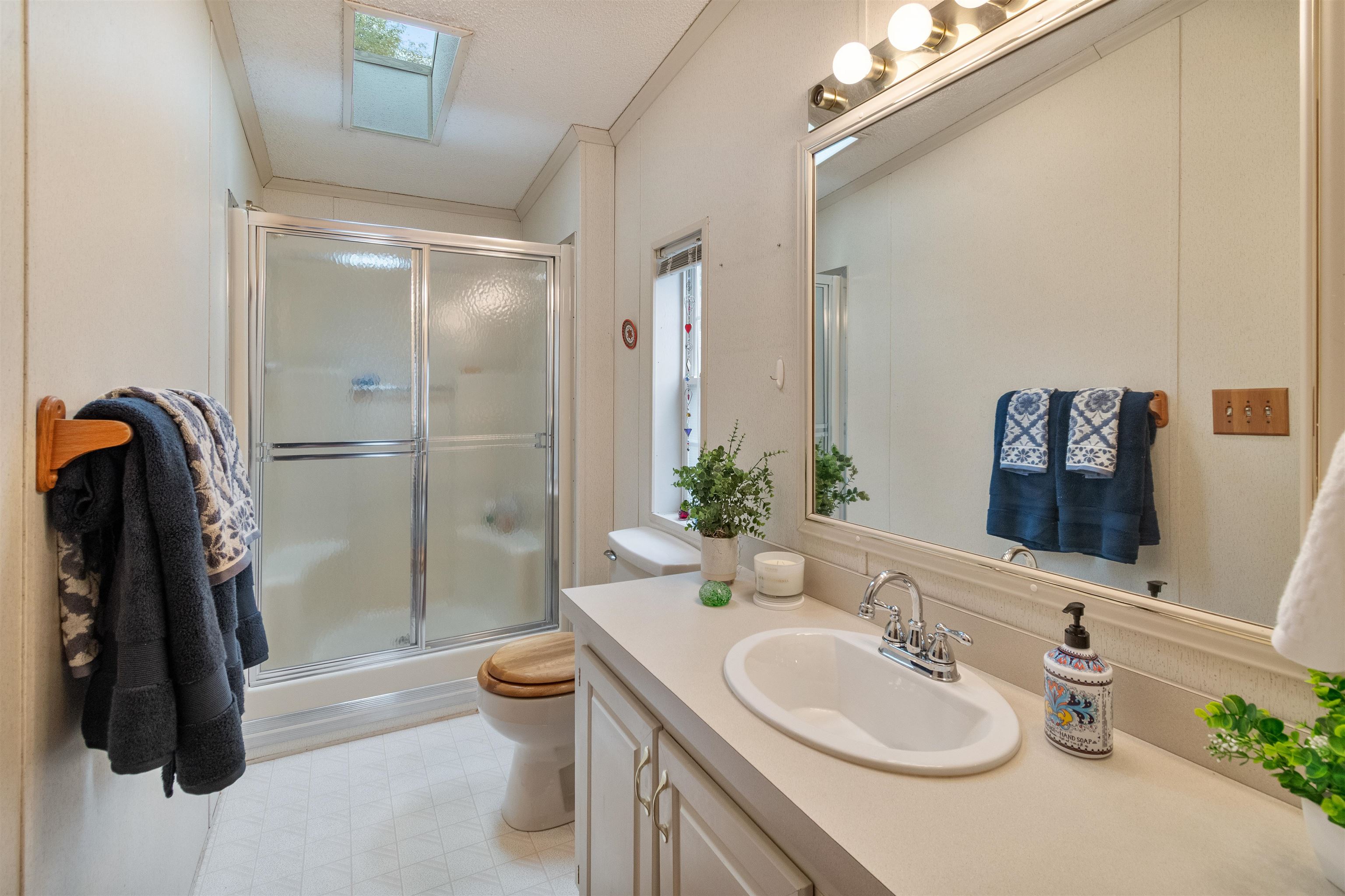 204 Stonehill Road Williston, VT 05495 - Photo 23 of 36