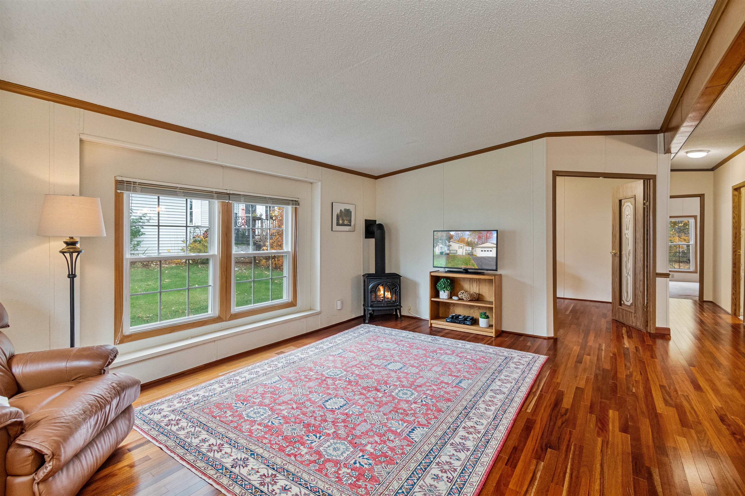 204 Stonehill Road Williston, VT 05495 - Photo 7 of 36