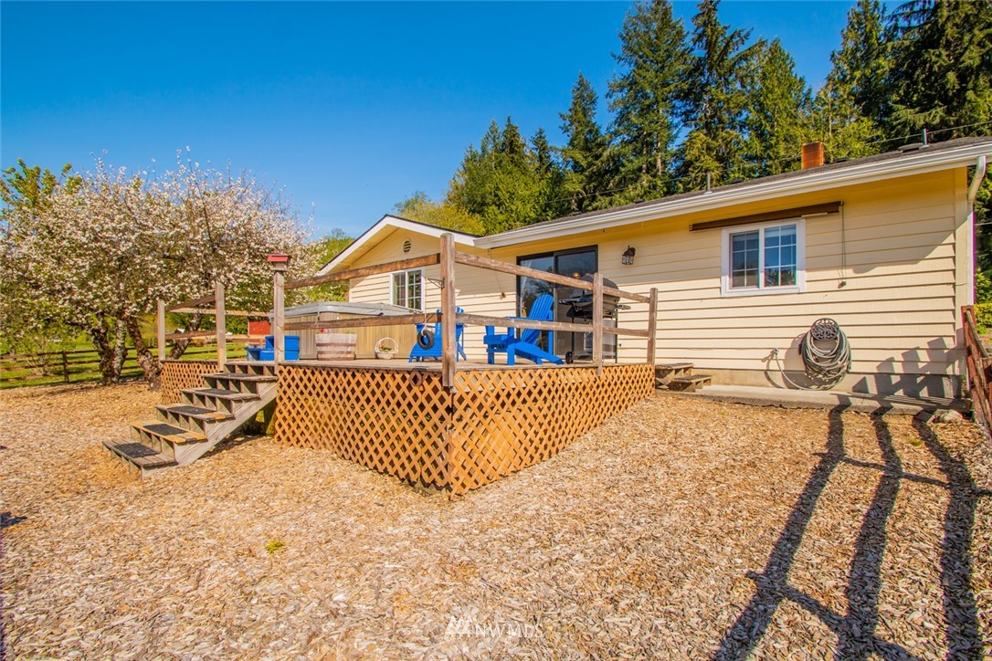 1244 Butler Creek Road Sedro-Woolley, WA 98284 - Photo 15 of 24