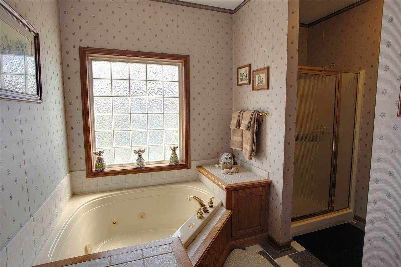 905 12th Road Bourbon, IN 46504 - Photo 22 of 36